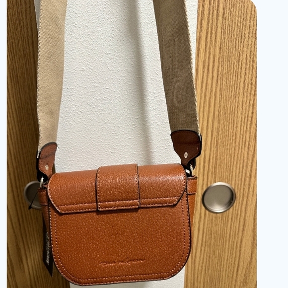 True Religion Tan Crossbody Bag with Gold Accent - Picture 2 of 4
